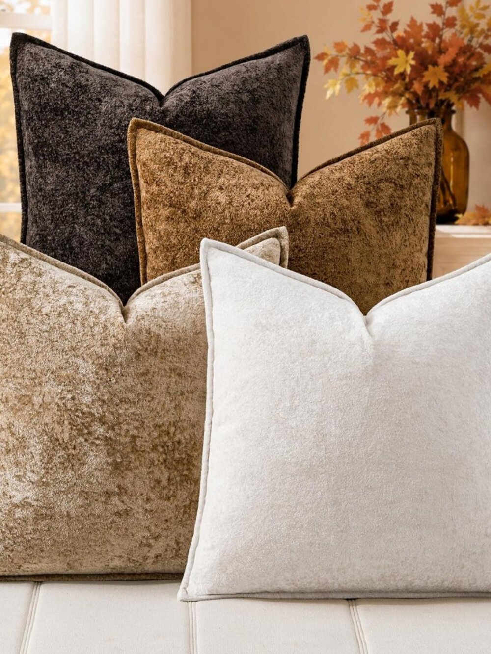 Throw Pillow Covers 18X18 Inch 4 Packs,Soft Velvet Decorative Pillow Cases with